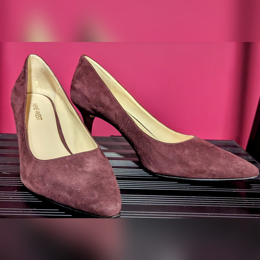 Nine West maroon suede heels in US 7.5